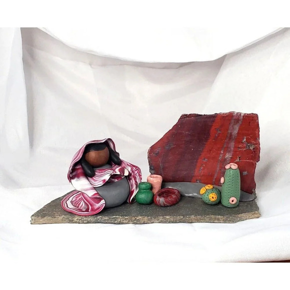 Southwestern Native Clay Figurine On Slate And Jasper Signed By J.K. SEVERSON - Picture 1 of 15